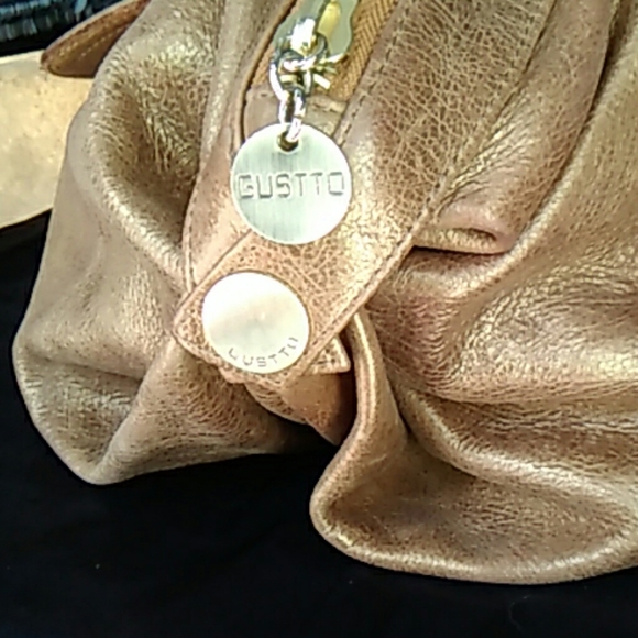 Pre-owned Gold Leather Gustto Handbag - Picture 4 of 8